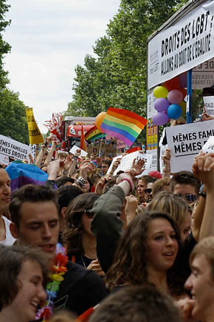 Gay pride Paris JUN13-017